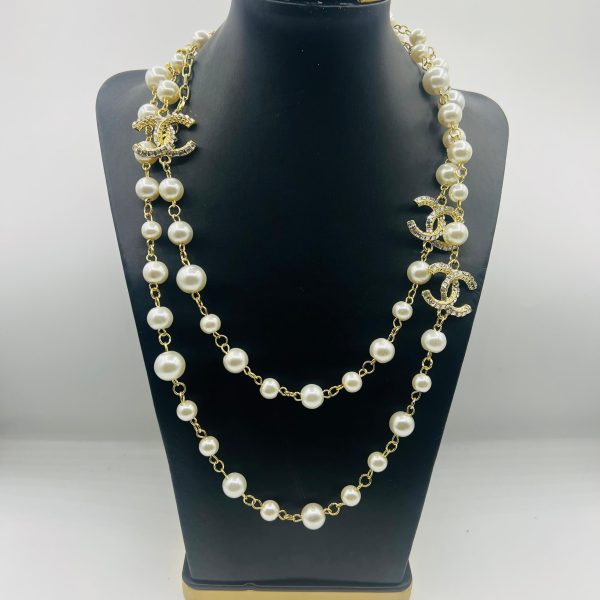 Celebrity necklace