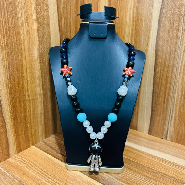 Celebrity necklace