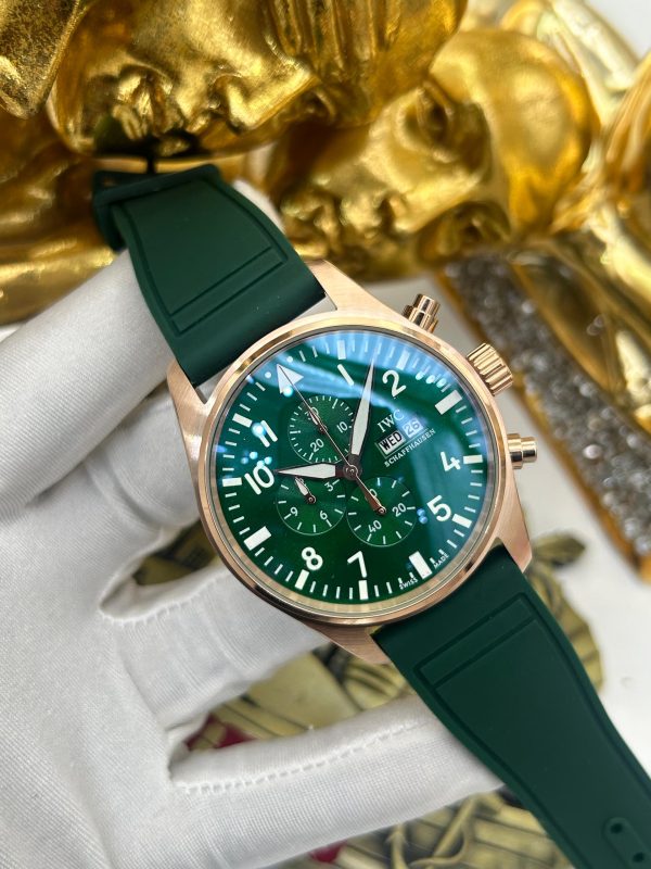 IWC Pilot's Chronograph – Green Dial & Rose Gold Case